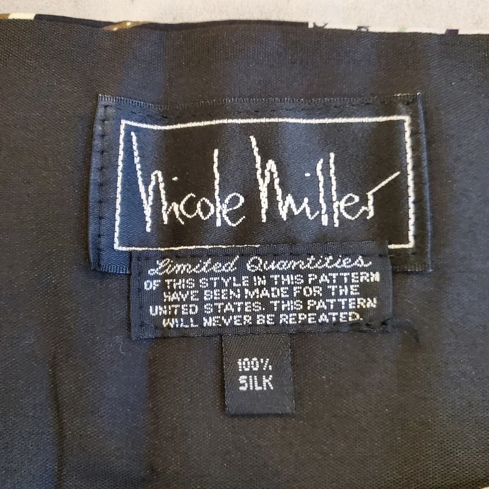 Nicole Miller Silk Tuxedo Cummerbund - Picture 7 of 7